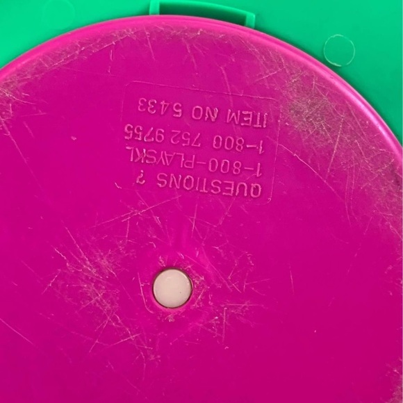 RARE Vintage 1990 PlaySkool BARNEY STATION Purple Dinosaur Spinning Train Toy - Picture 9 of 9